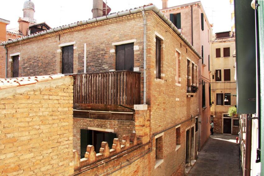 Corte Dei Santi Venezia Rom bilde